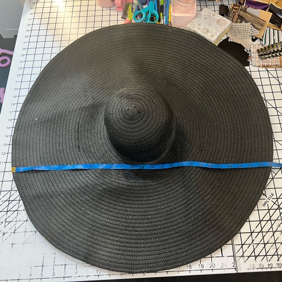 Nude Fedora Hat - Picture 2 of 6